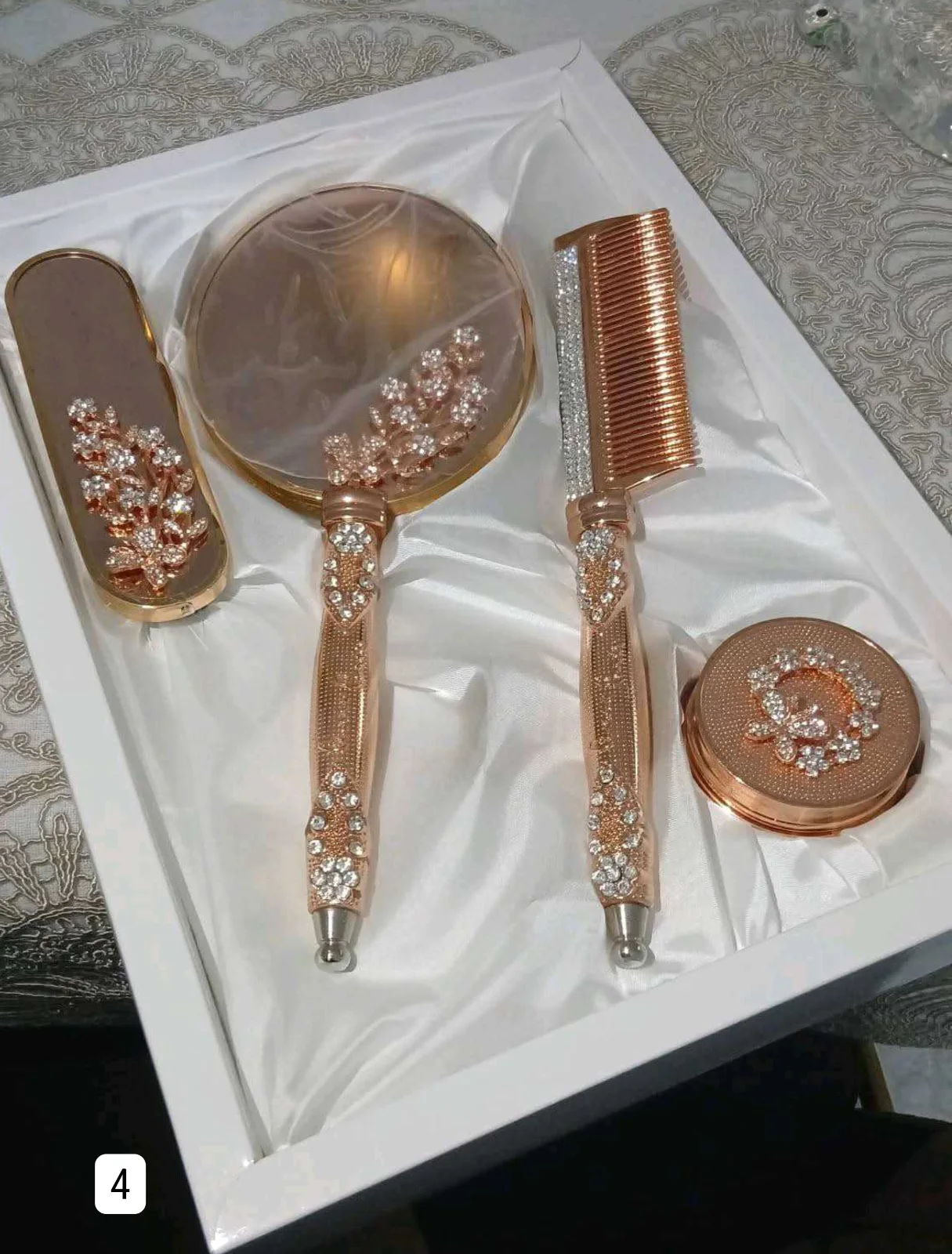 مجموعة تسريحة عرائسية  4