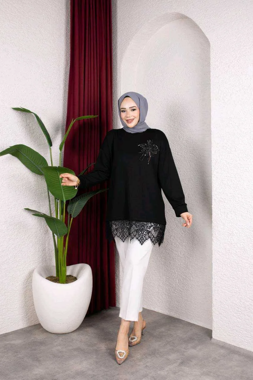 بلوزة دانتيل