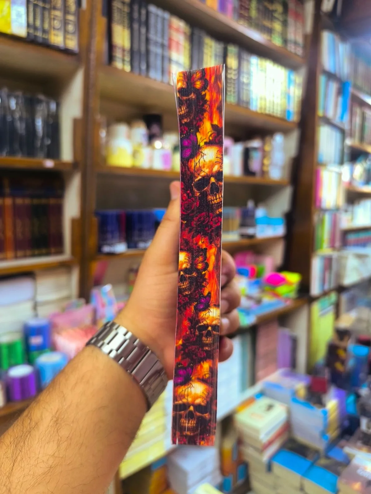 رواية "أكتب حتى لا انكسر" ( بنسخة أصلية مع الحواف و الفاصل ) 2