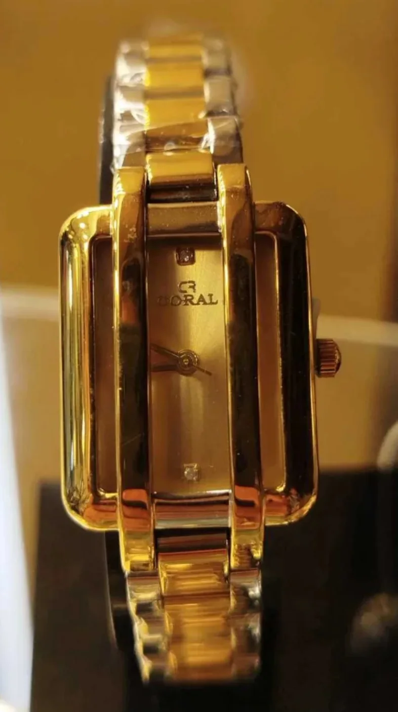 ساعة يد دهبي CORAL