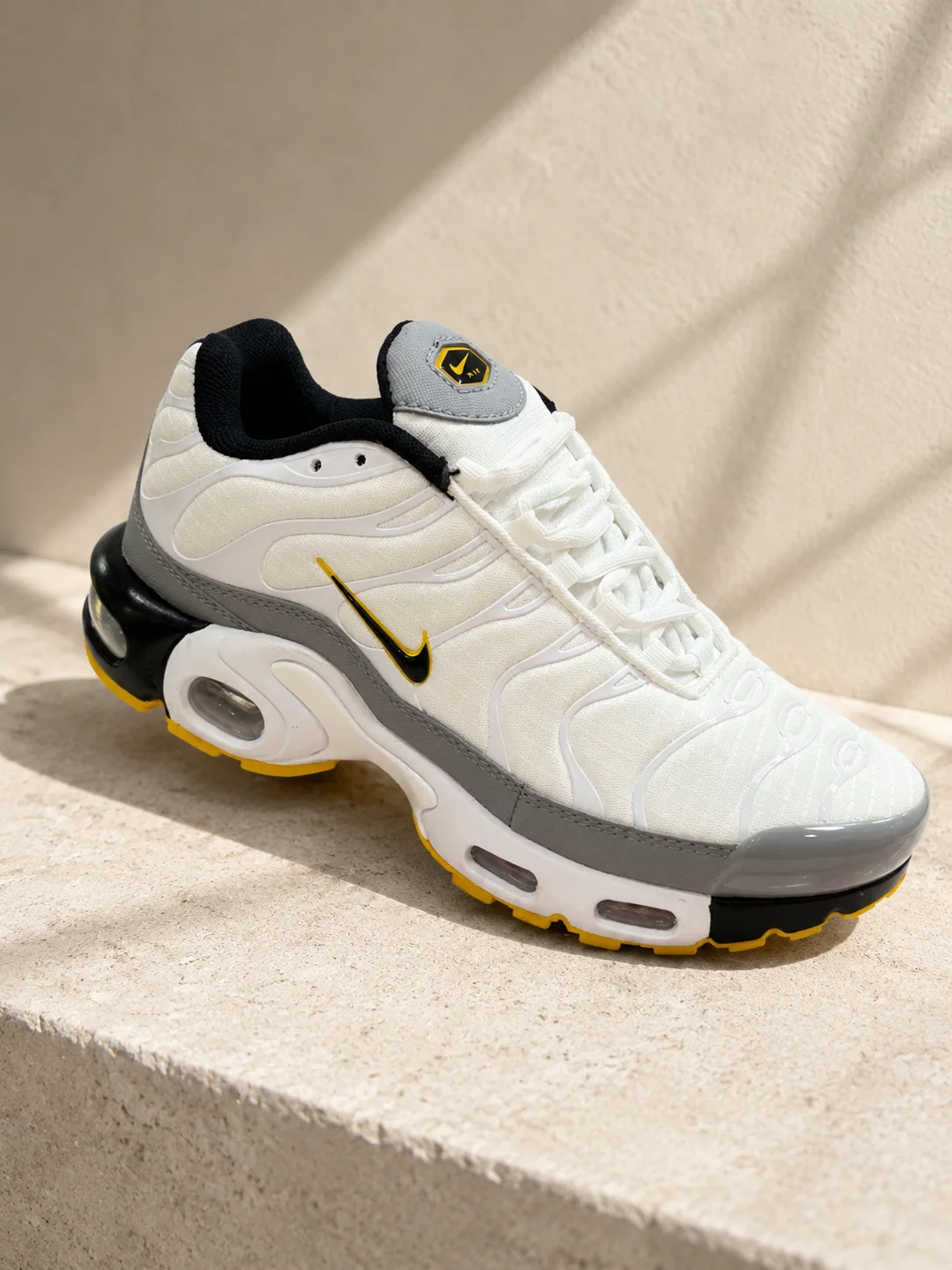 حذاء Nike TN 6
