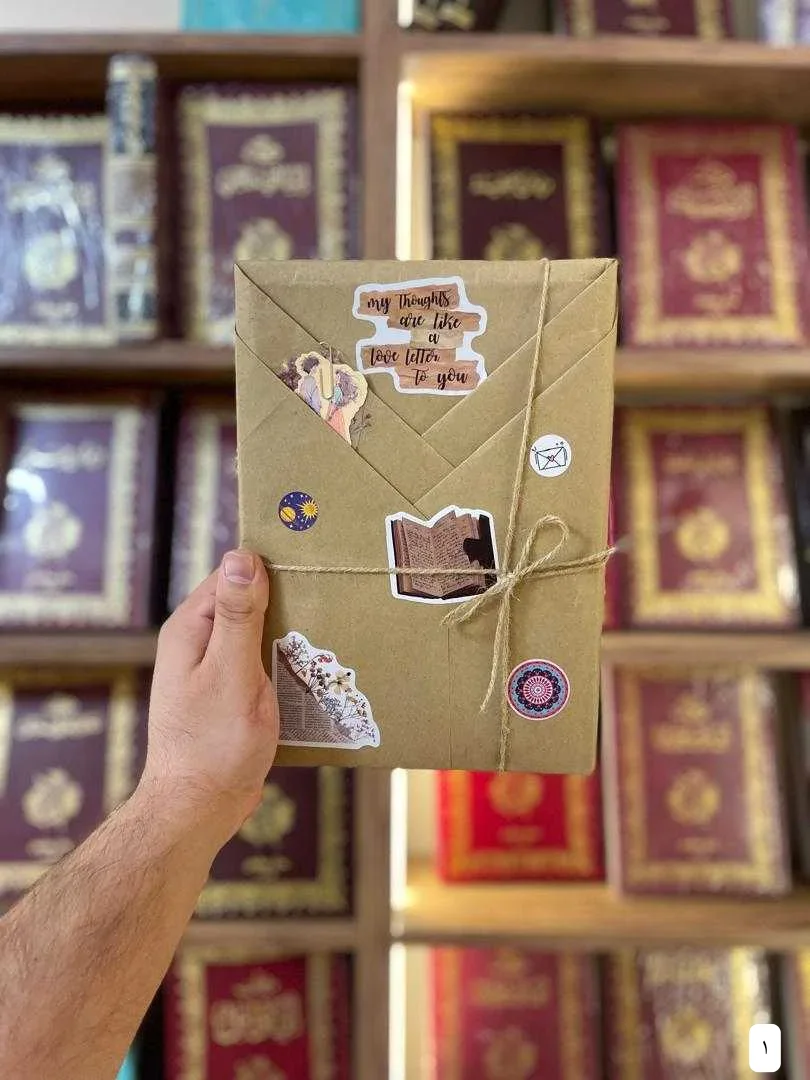 تغليف وتزيين الكتب