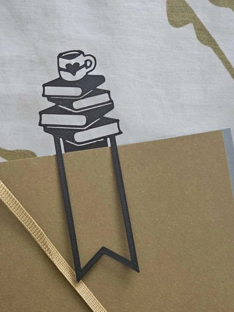فاصل كتب بلاستيك